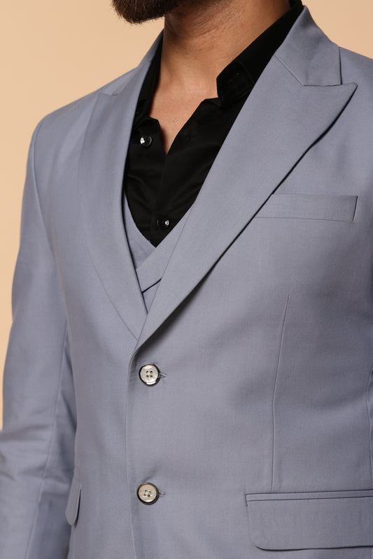 Azure Monarch Italian Fit Men's Single Breasted Three Piece Suit