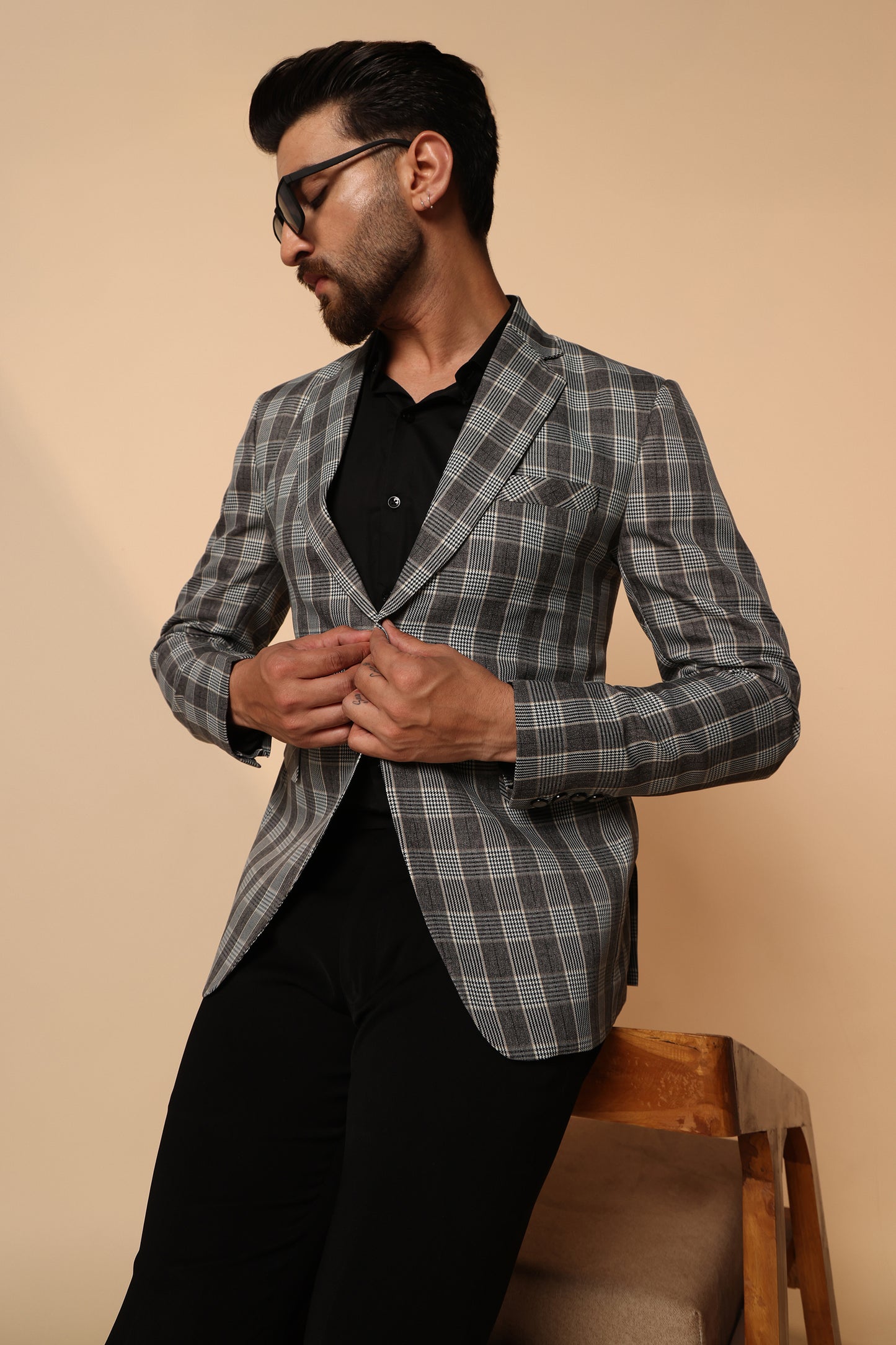 The Gray Club Premium Checks Blazer For Men